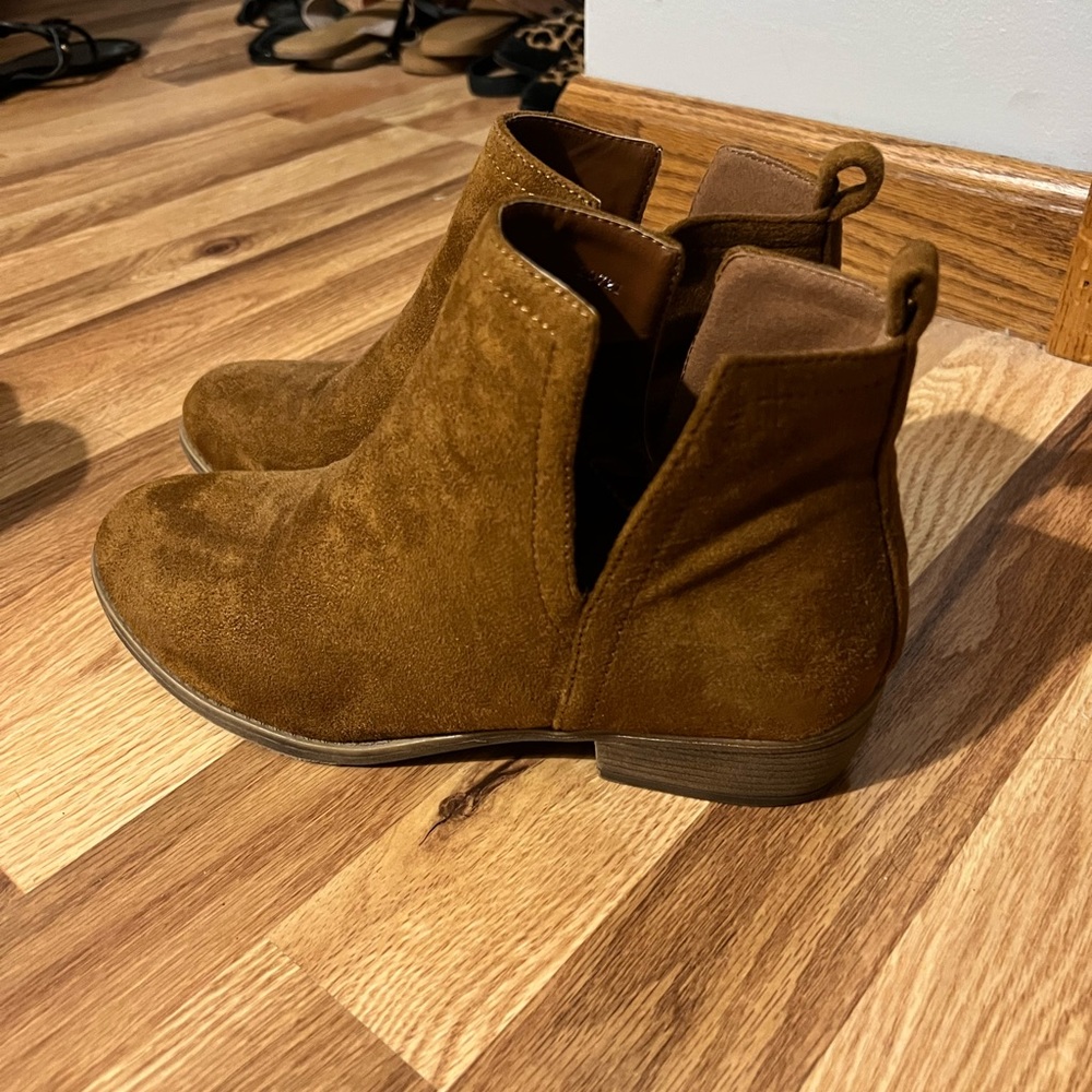 Brown booties